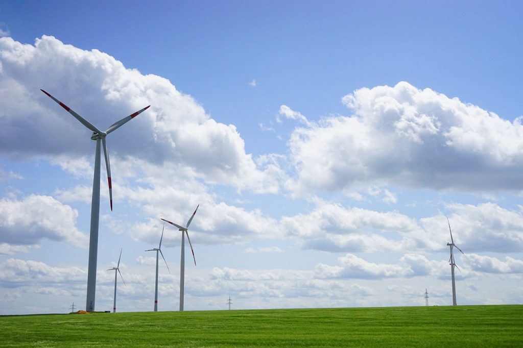 Mažos galios atsinaujinančios energetikos projektams – beveik 10 mln. eurų