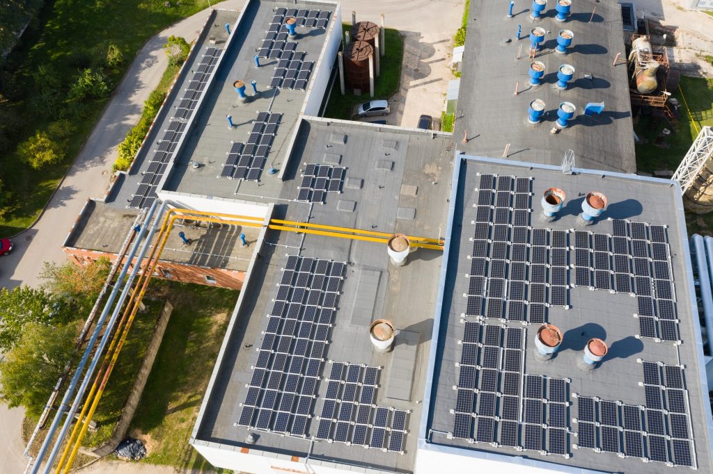 Saulės fotovoltinė elektrinė Girelės katilinėje Jonavoje